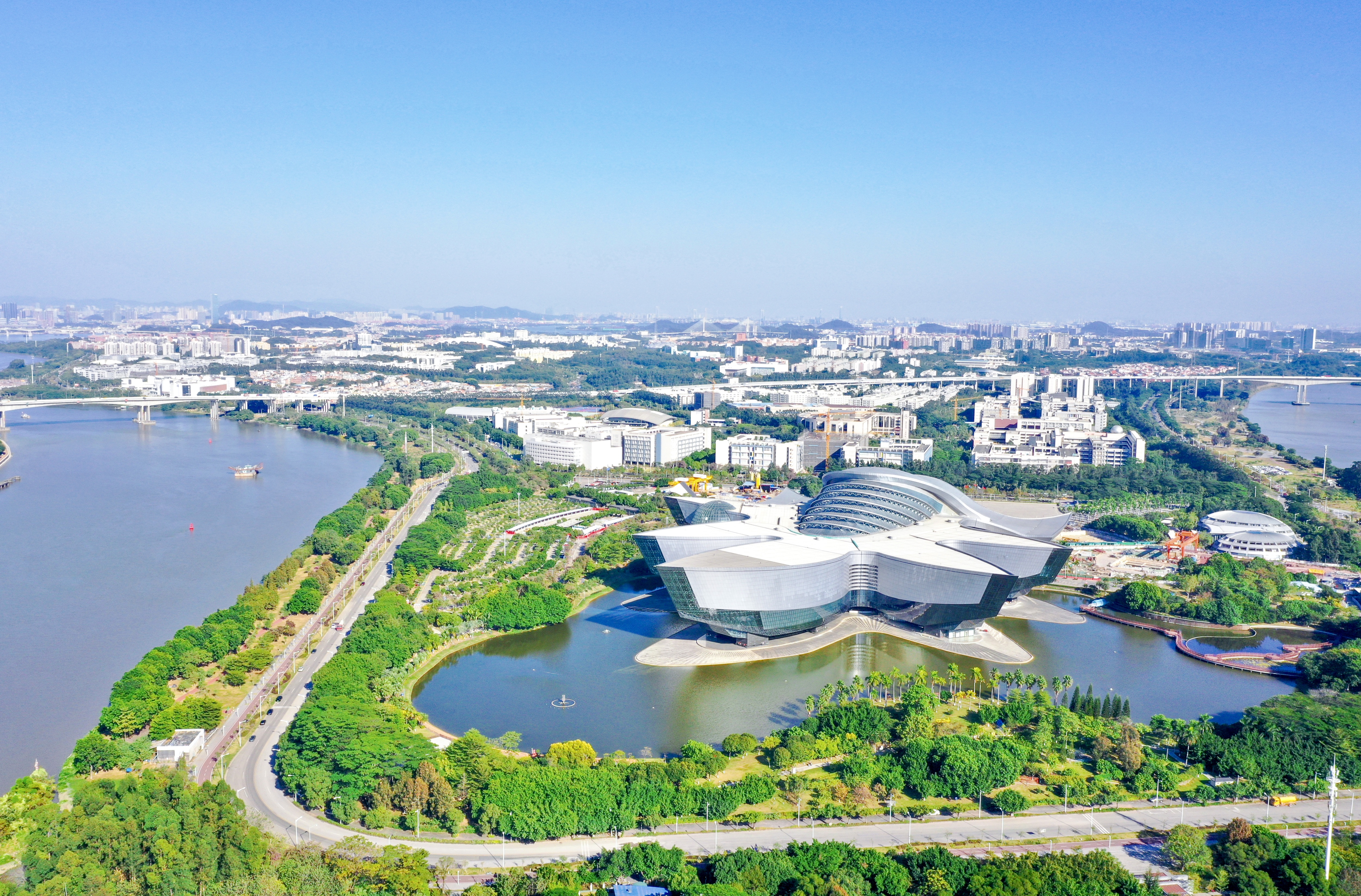 打造大灣區"智核"!番禺區加快建設環大學城科技成果轉化基地